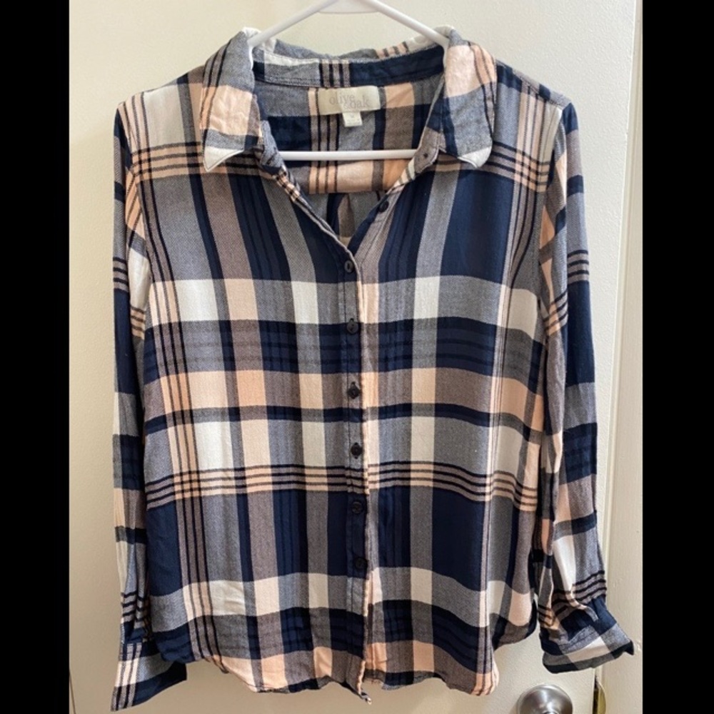 Pink/Navy plaid shirt